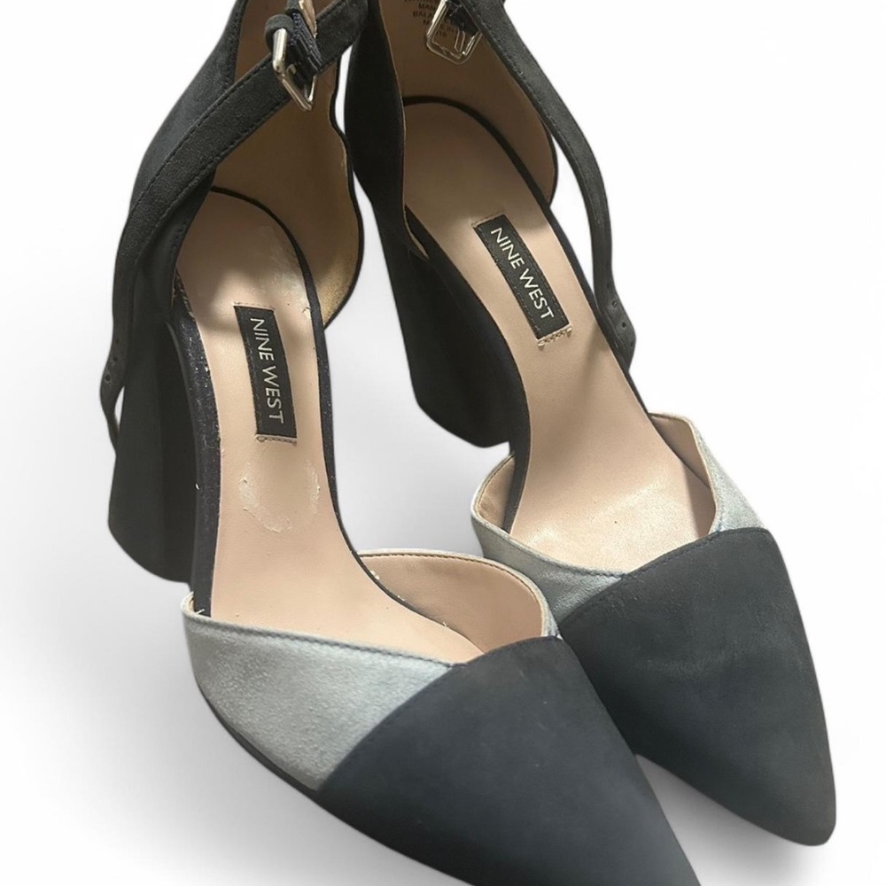 Nine West duo tone blue heels